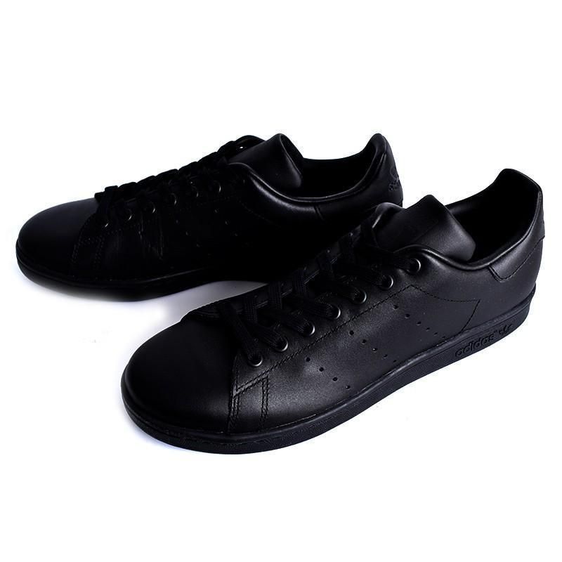 美品　アディダス　スタンスミス　トリプルブラック　FX5499　レザースニーカー adidas STAN SMITH Black アディダス スタンスミス スニーカー