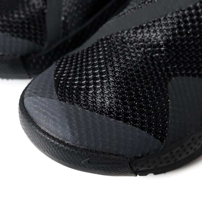 NIKE WMNS GO FLYEASE 