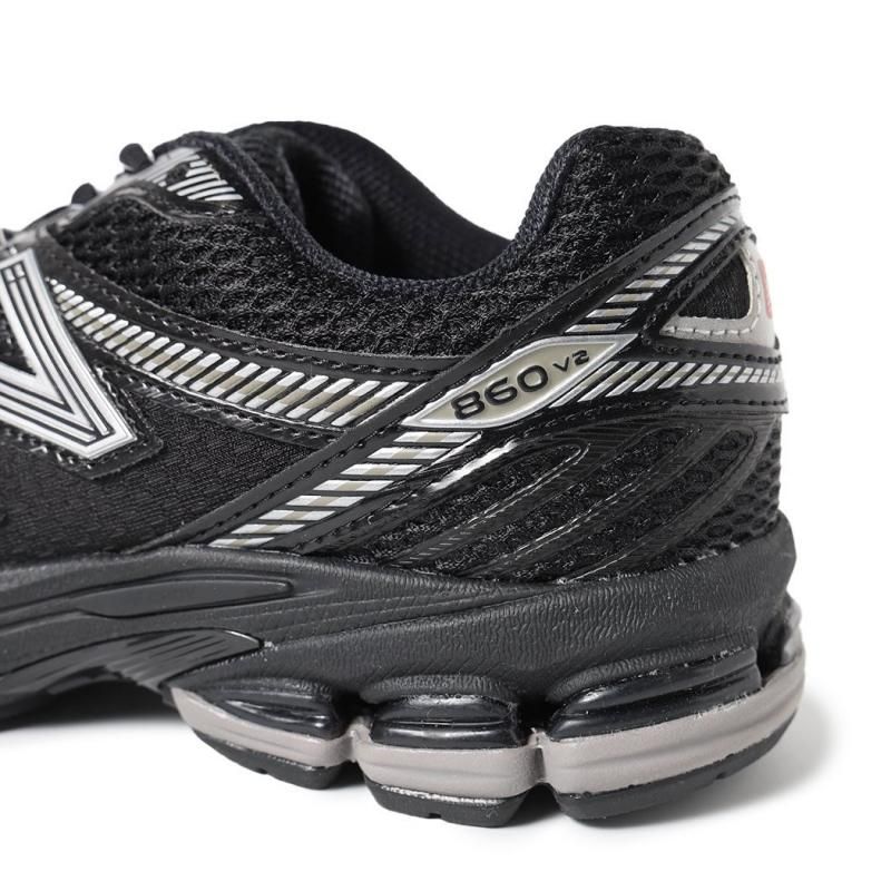 New Balance ランニングシューズ ブラック/シルバー New Balance ニューバランス new balance スニーカー メンズ