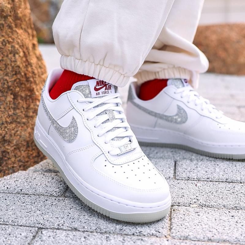 NIKE WMNS AIR FORCE 1 '07 LX GLITTER SWOOSH ナイキ NIKE WMNS AIR FORCE 1 '07 LX GLITTER SWOOSH ナイキ