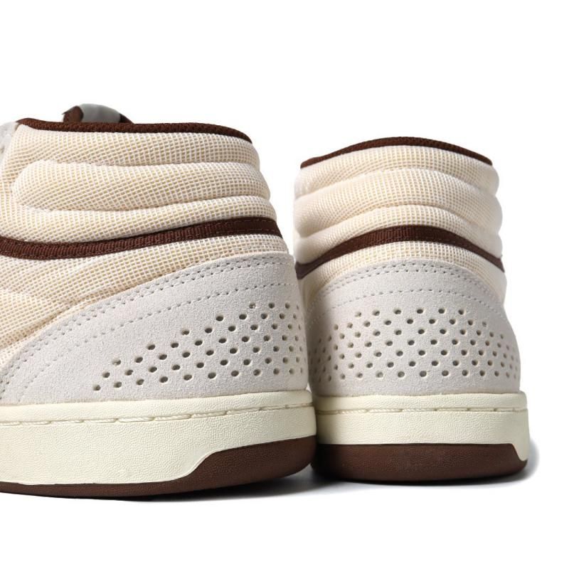 ニューバランス　￼限定品￼ KITH × New Balance 991V2 Madison Square Garden 