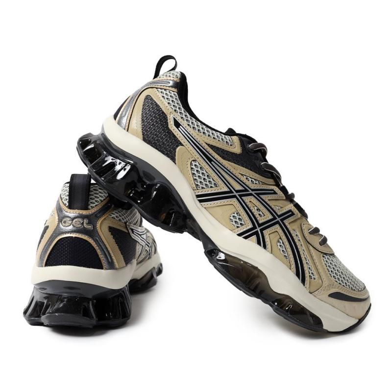 ASICS GEL スニーカー ベージュ/ブラック ASICS（アシックス）の「GEL-NYC（スニーカー）」 - WEAR