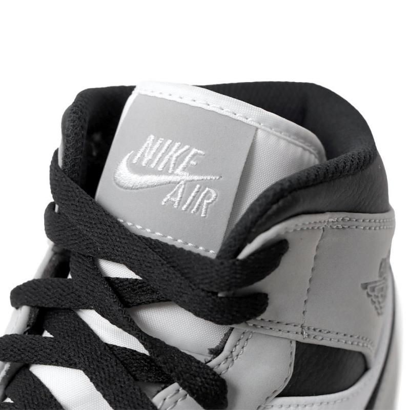 シューズ(男性用) Nike Air Jordan 1 high Smoke Gr Nike Air Jordan 1 Retro High OG “Light Smoke Grey” 25~30