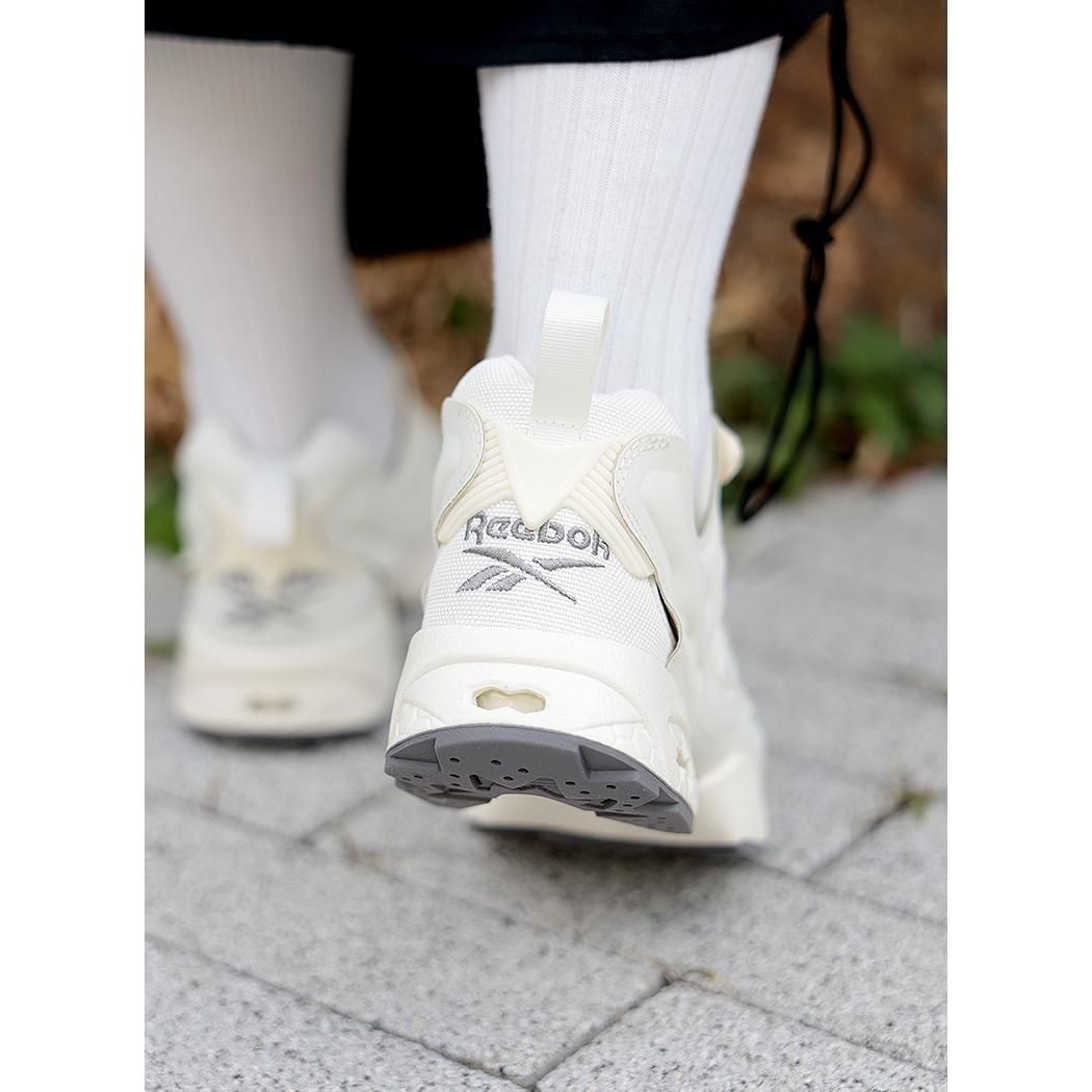 Reebok INSTAPUMP FURY 94 BEIGE ꡼ܥå 󥹥 ݥץե塼꡼ ˡ (  ١   ǥ 100211660 )