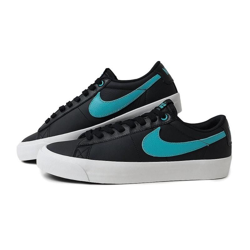 NIKE スニーカー 黒色 SBズーム ブレーザーLOW 26.5 NIKE SB ZOOM BLAZER LOW PRO GT 