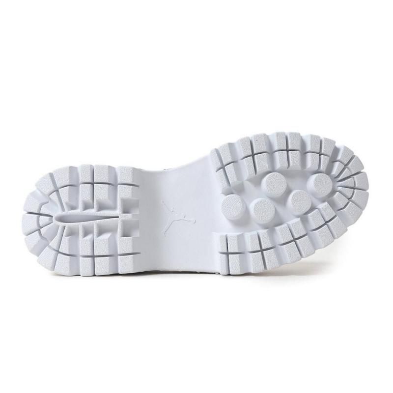 NIKE WMNS AIR JORDAN 1 BROOKLYN LOW METALLIC SILVER ナイキ