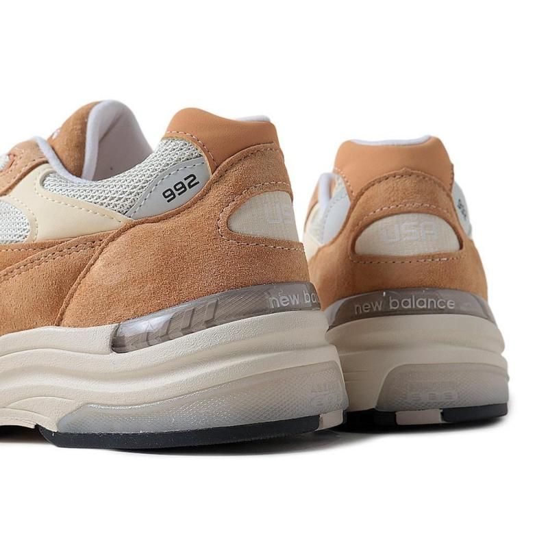 NEW BALANCE U992CC 