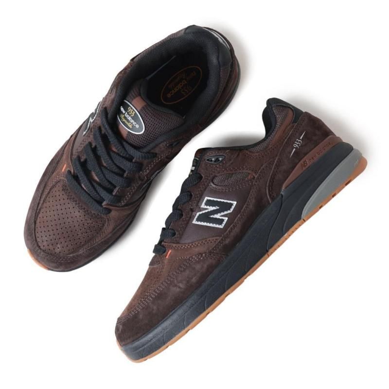 NEW BALANCE NM933BAR BROWN ニューバランス ヌメリック スニーカー