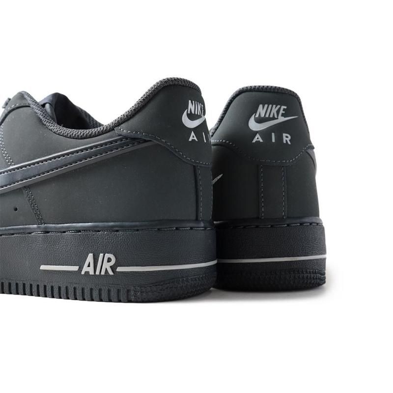 Nike エアフォース1 ブラック 12/7発売｜Nike Air Force 1 Mid 