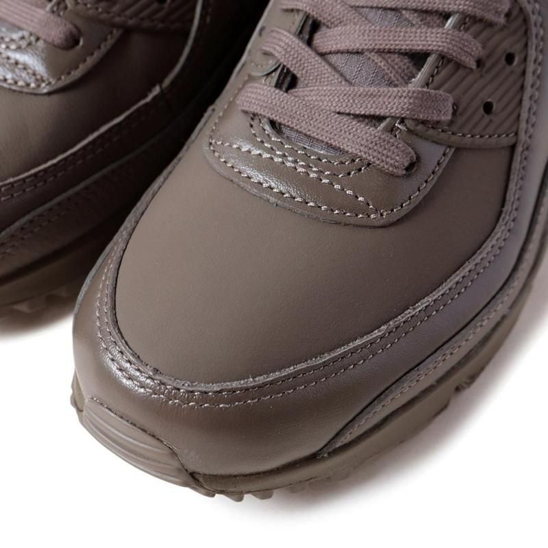 NIKE AIR MAX 90 ESS+ CAVE STONE/ADOBE ナイキ エアマックス