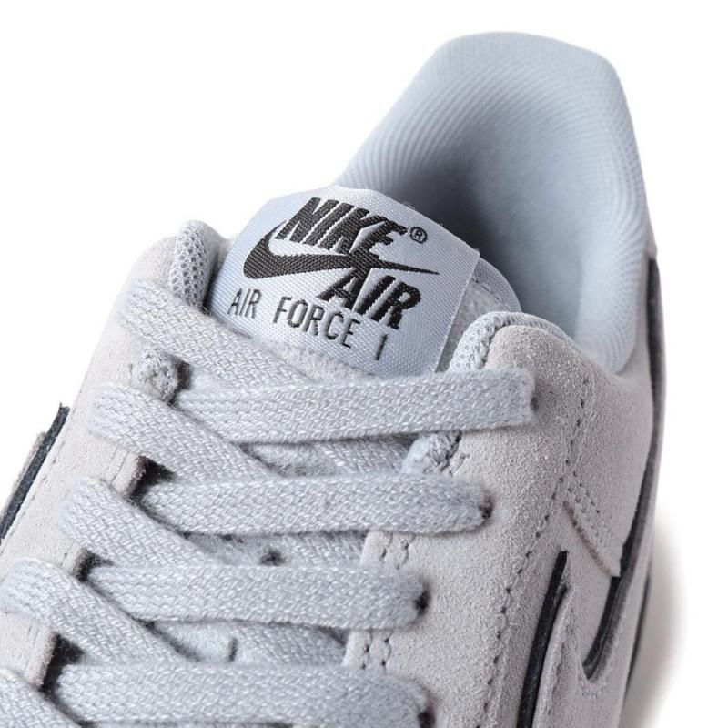 NIKE AIR FORCE 1 '07 LV8 SMOKE GREY SUEDE ナイキ エア