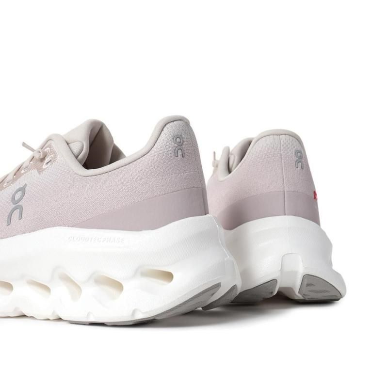 オン クラウドティルト On シューズ Cloudtilt Pearl | On Cloudtilt 1 M Pearl | Ice（オン クラウドティルト 1-オフ