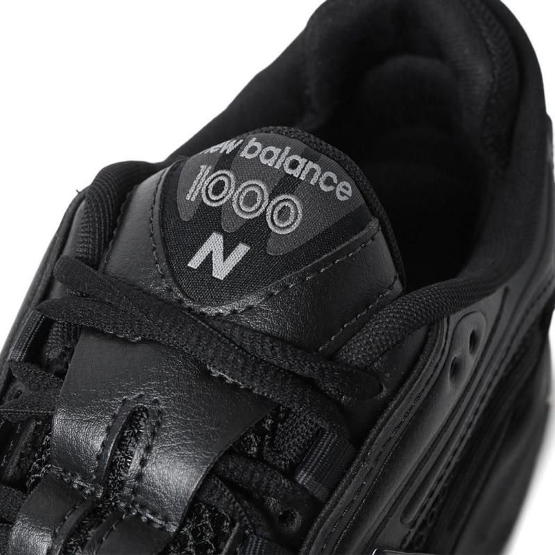 週末限定価格　新品未使用　New Balance M1000B 限定展開 New Balance/ニューバランス M1000B（スニーカー