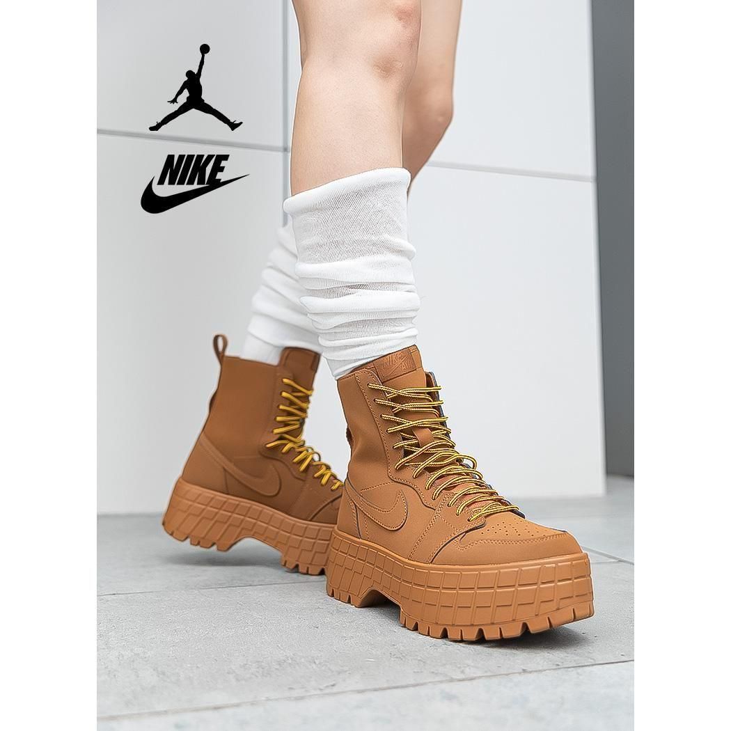 NIKE WMNS AIR JORDAN 1 BROOKLYN BEIGE ナイキ ウィメンズ エア ジョーダン 1 ハイ ブルックリン スニーカー ( 厚底 レザーブーツ IO8742-281 )