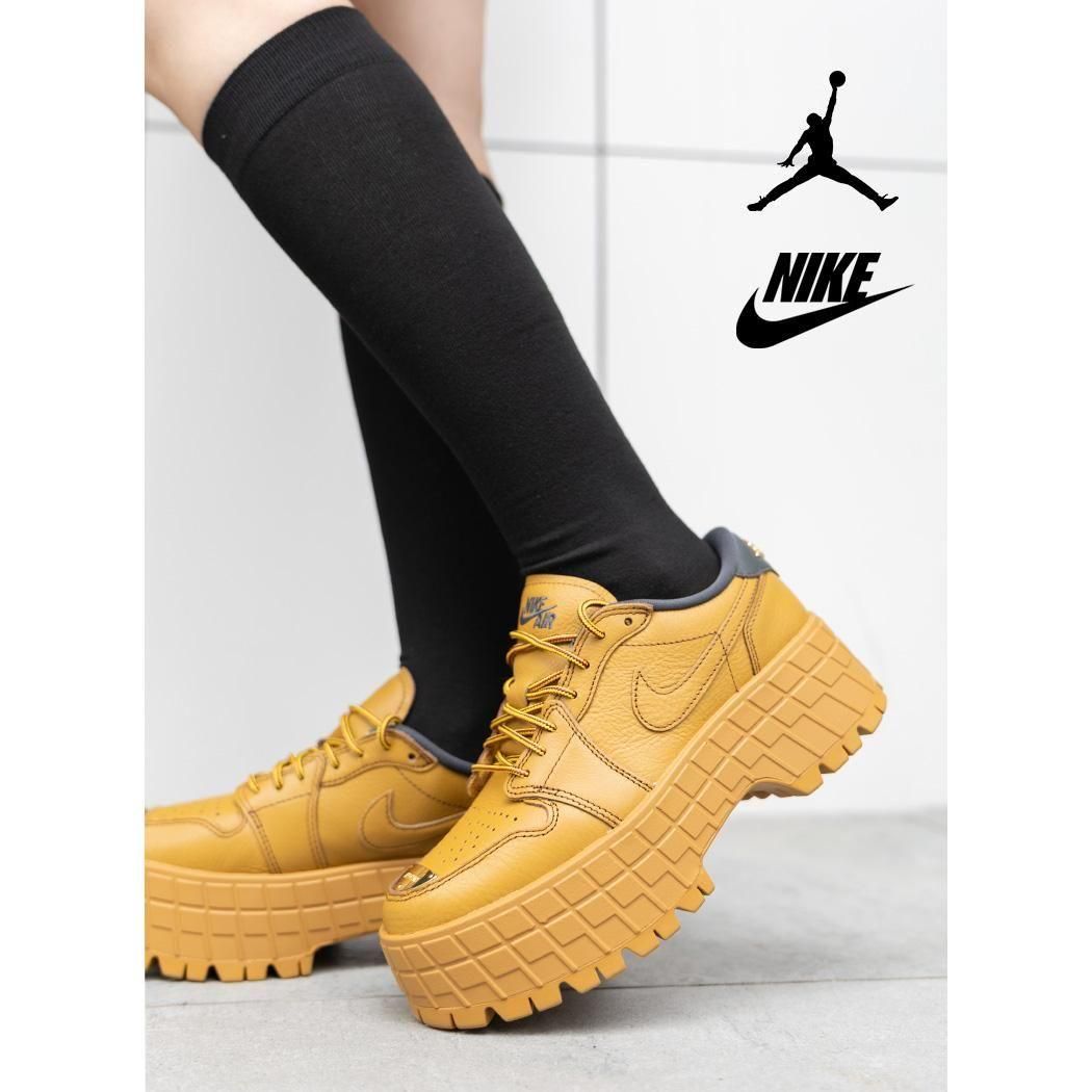 NIKE WMNS AIR JORDAN 1 BROOKLYN LOW WHEAT ナイキ ウィメンズ エアジョーダン 1 ブルックリン ロー スニーカー ( 厚底 HF3184-700 )