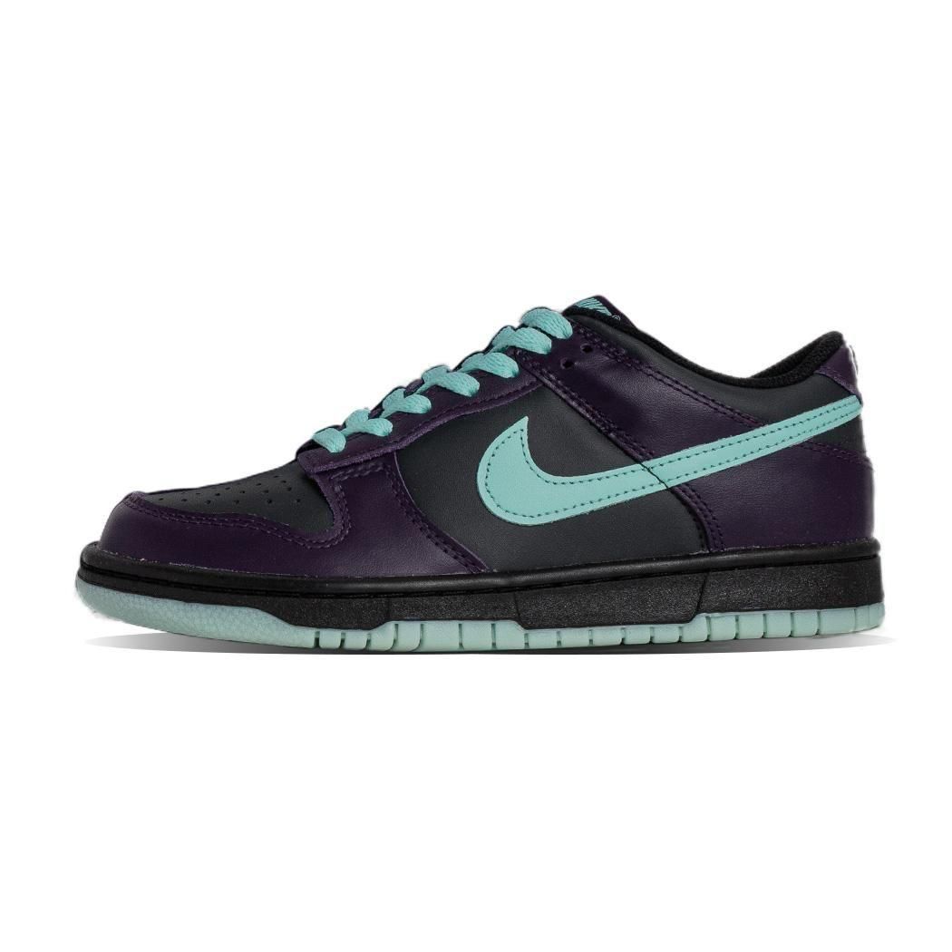 海外限定 NIKE DUNK LOW GS GRAND PURPLE ナイキ ダンク ロー スニーカー ( 日本未発売 パープル 紫 レディース グレー FB9109-013 )