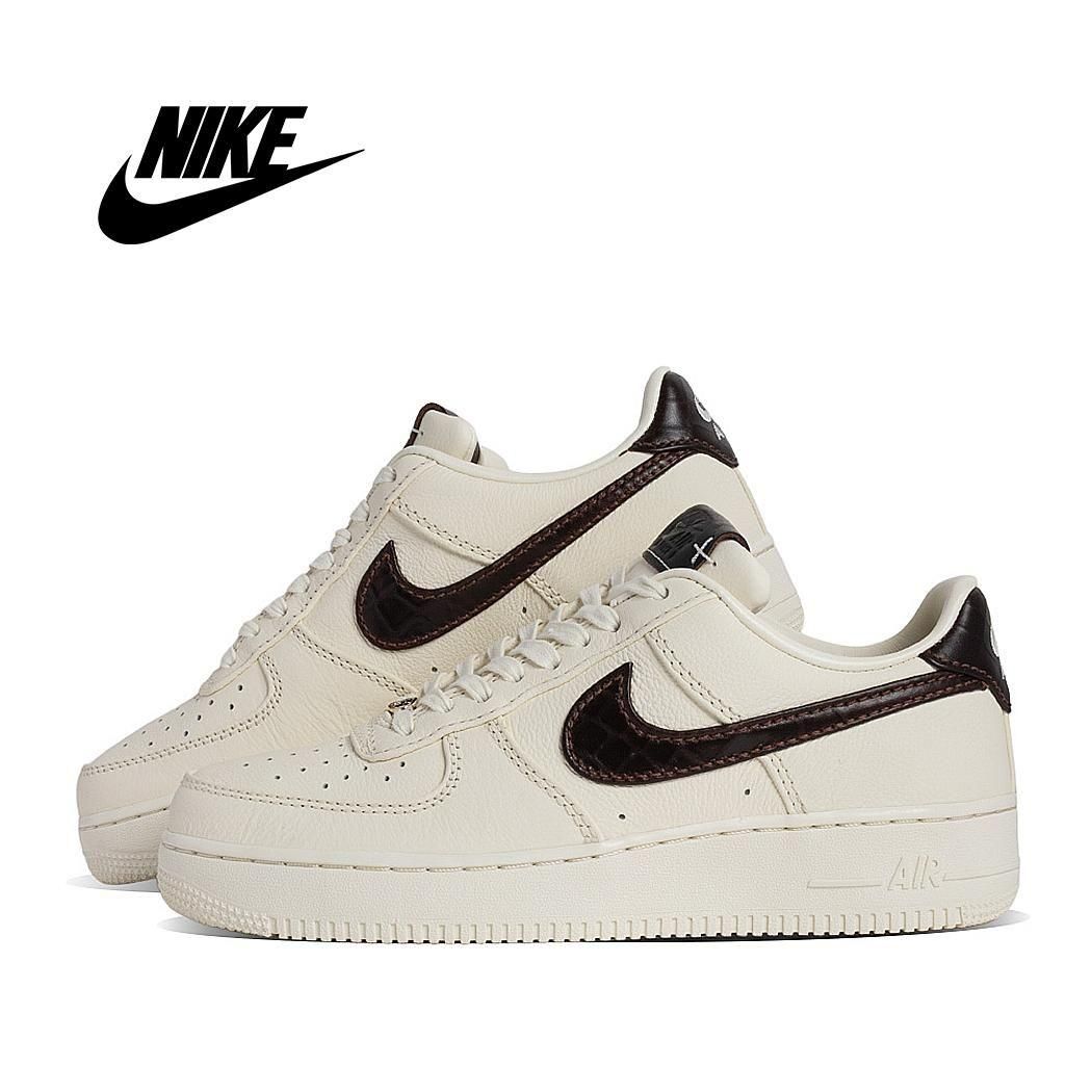 NIKE AIR FORCE 1 '07 PEARL/GHOST ナイキ エアフォース 1 '07 スニーカー ( パールゴースト メンズ ホワイト 白 IH7332-001 )